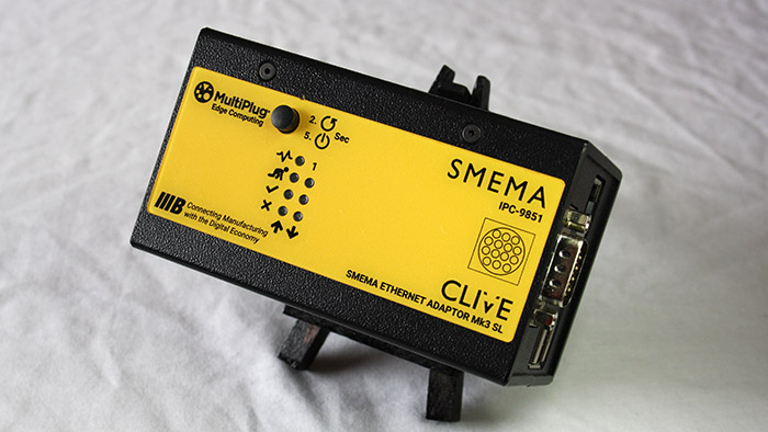 SMEMA Ethernet Adaptor with fabric background